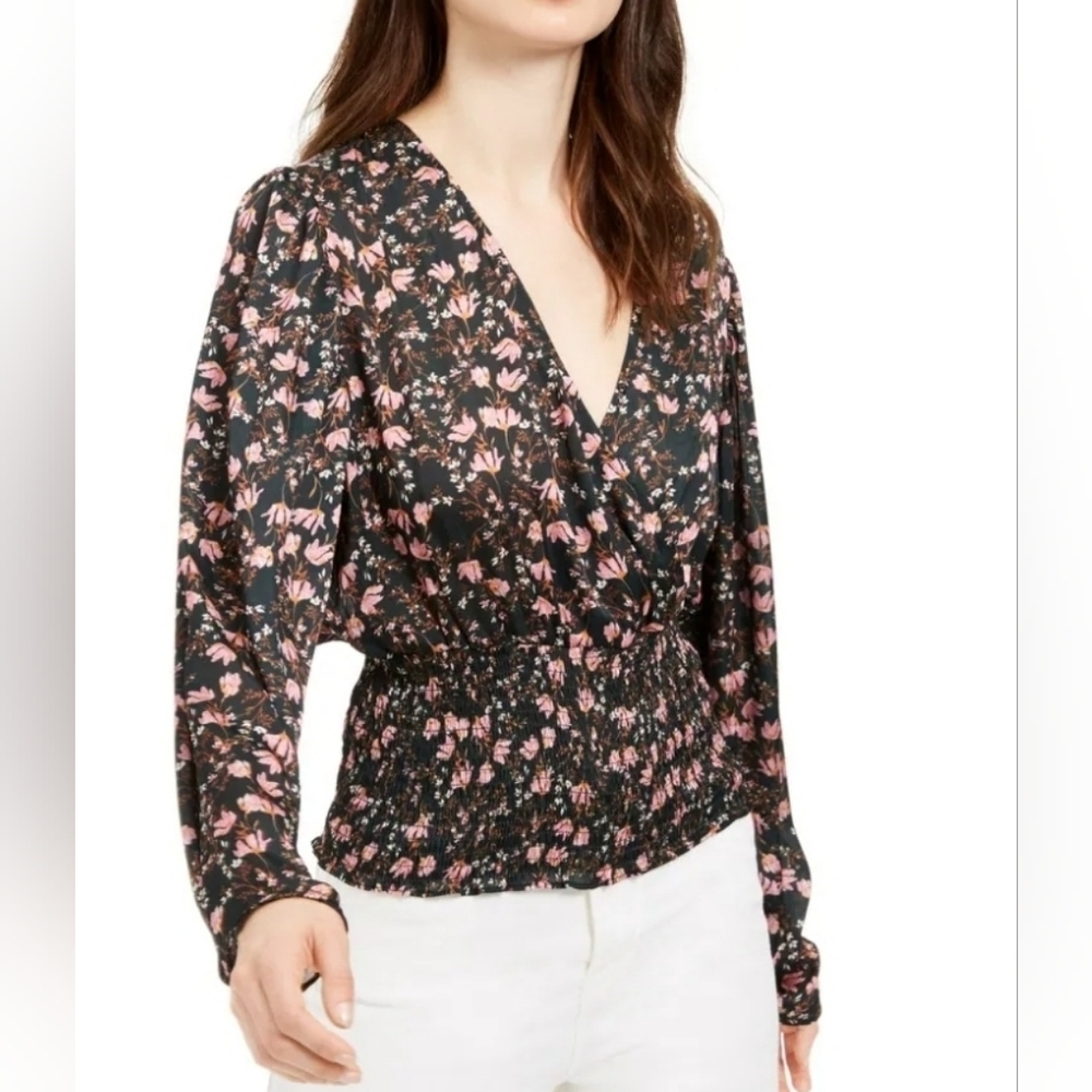 NWT Leyden Smocked Surplice Blouse Dainty Floral Black and Pink Print‎ Womens L
